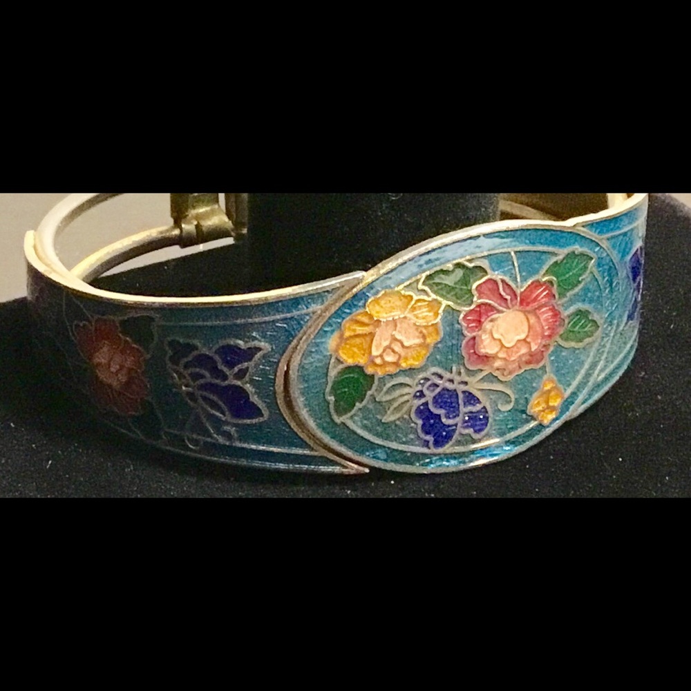 GENUINE CLOISONNÉ FLOWERED BRACELET